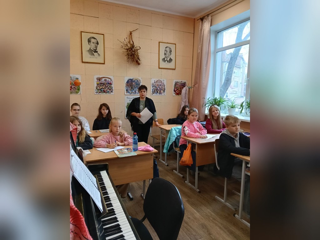 Лекція-бесіда "Сторінки визволення України"