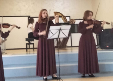 Концерт ансамблю "Віолінки"