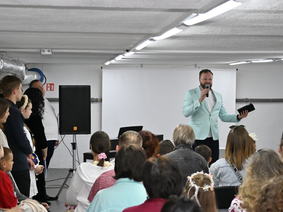 Звітні 1 день