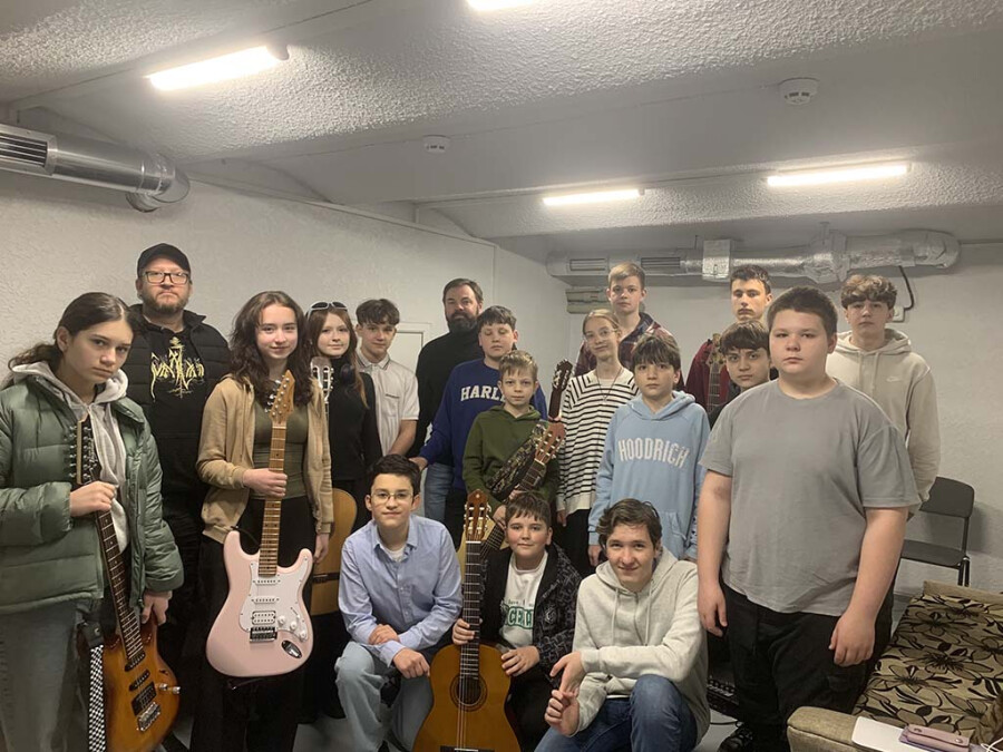 Академ гітаристів